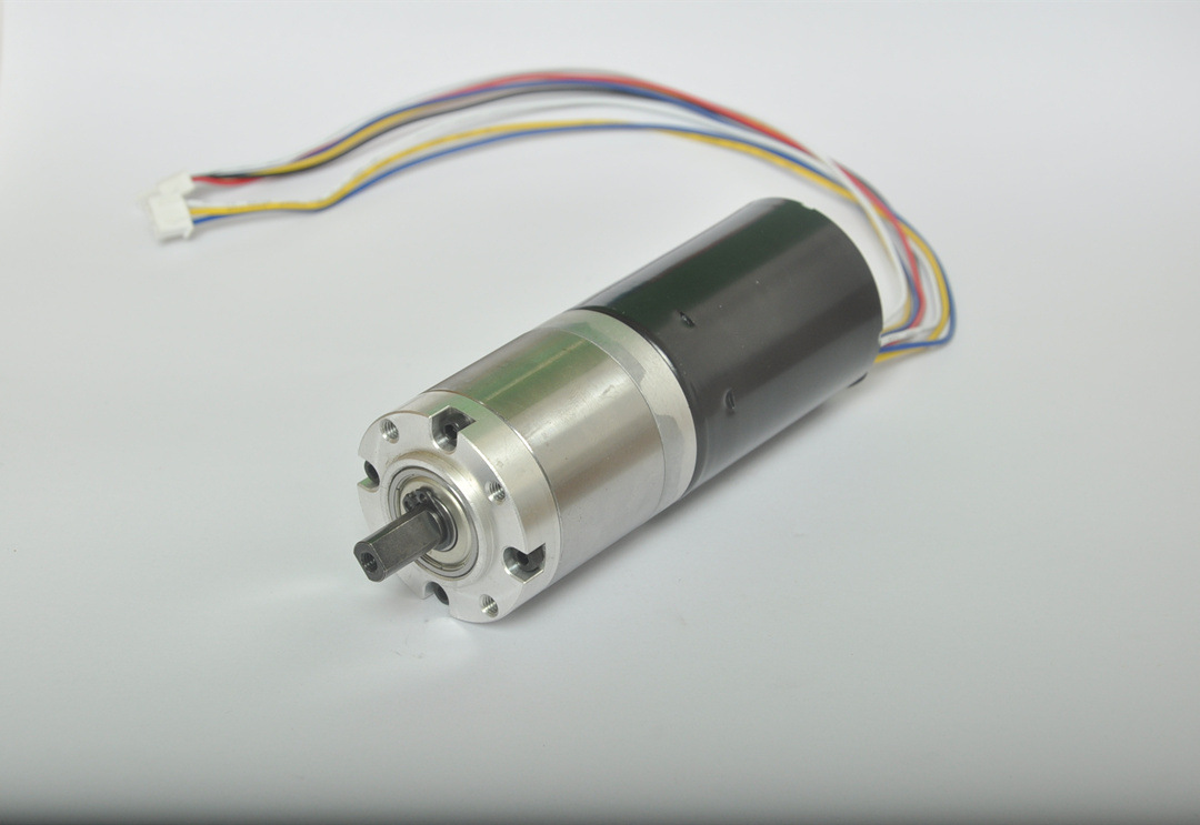 割草机器人无刷减速电机